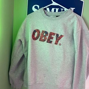 Obey crewneck in good condition.